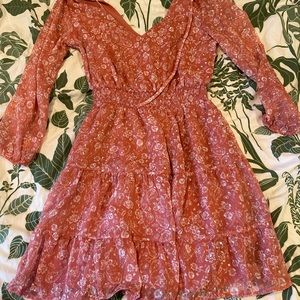 Short v-neck dress from Hollister